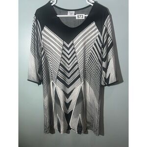MAD Women Black White Geometric Optical Print 3/4 Sleeve Tunic Top Scoop Neck